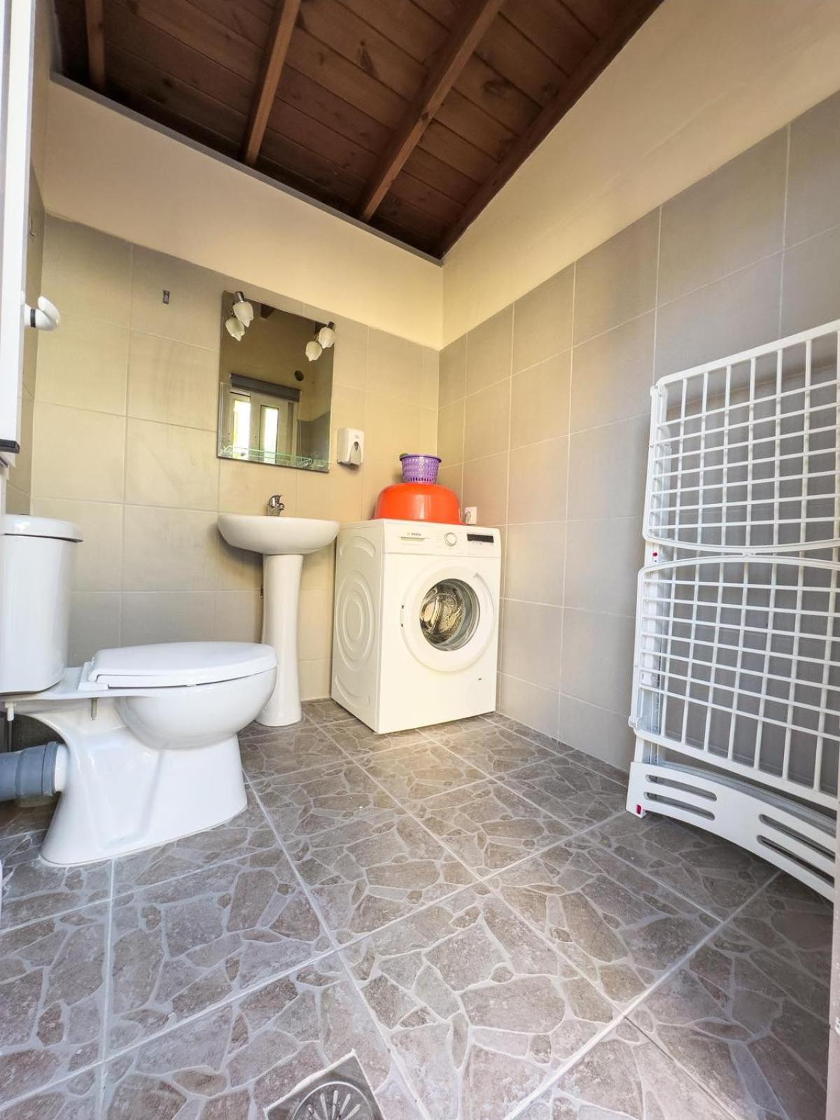 Villa Nektarina 阿凡投 外观 照片